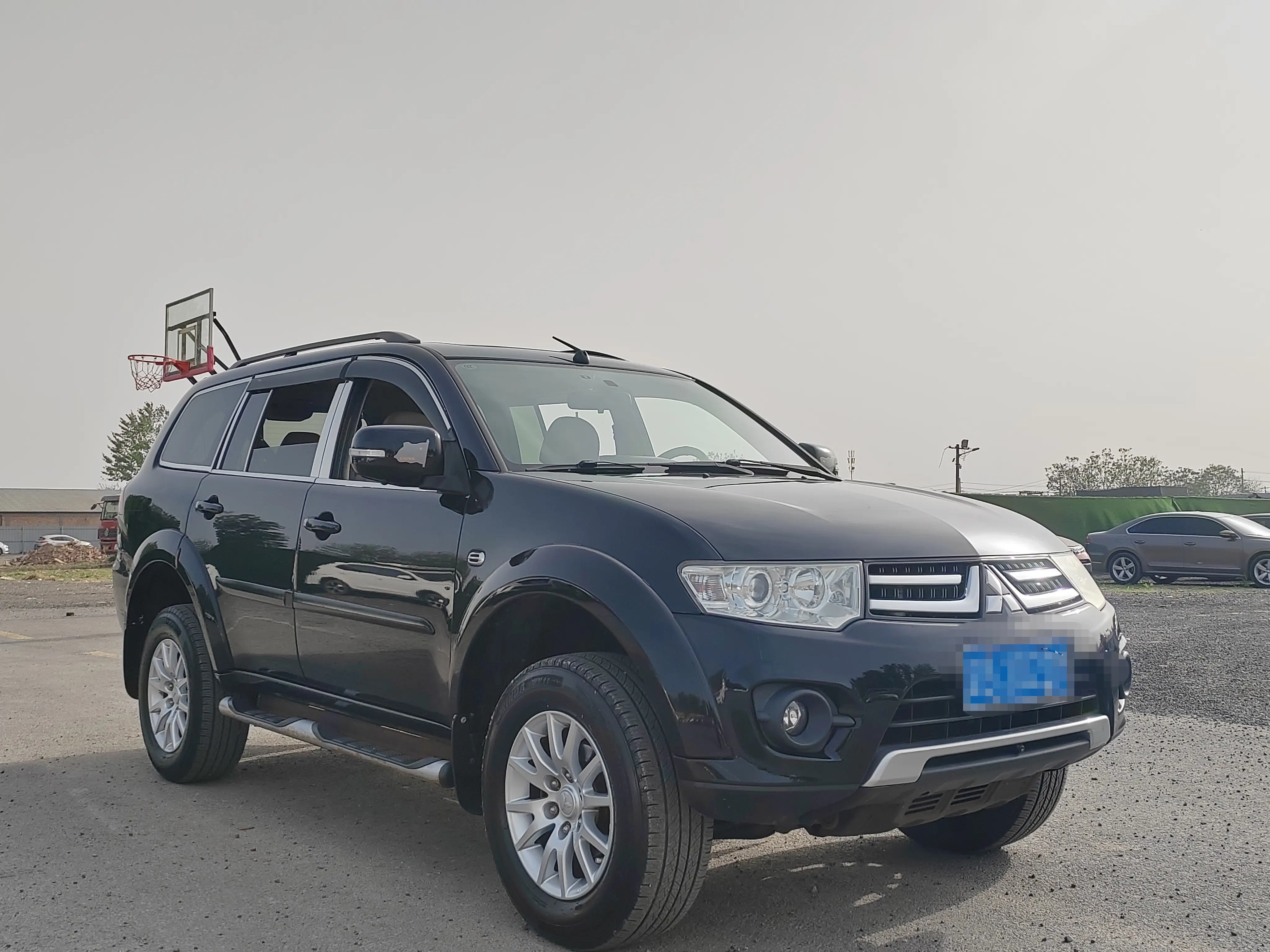 Mitsubishi Pajero Jinchang