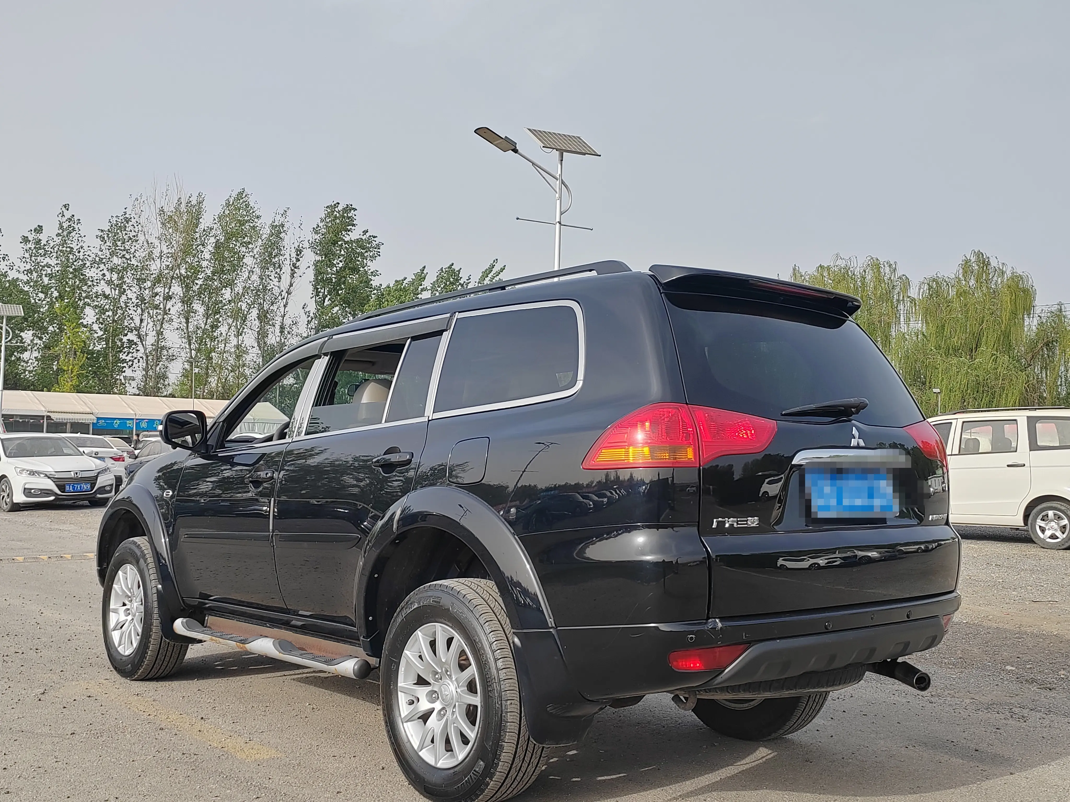 Mitsubishi Pajero Jinchang