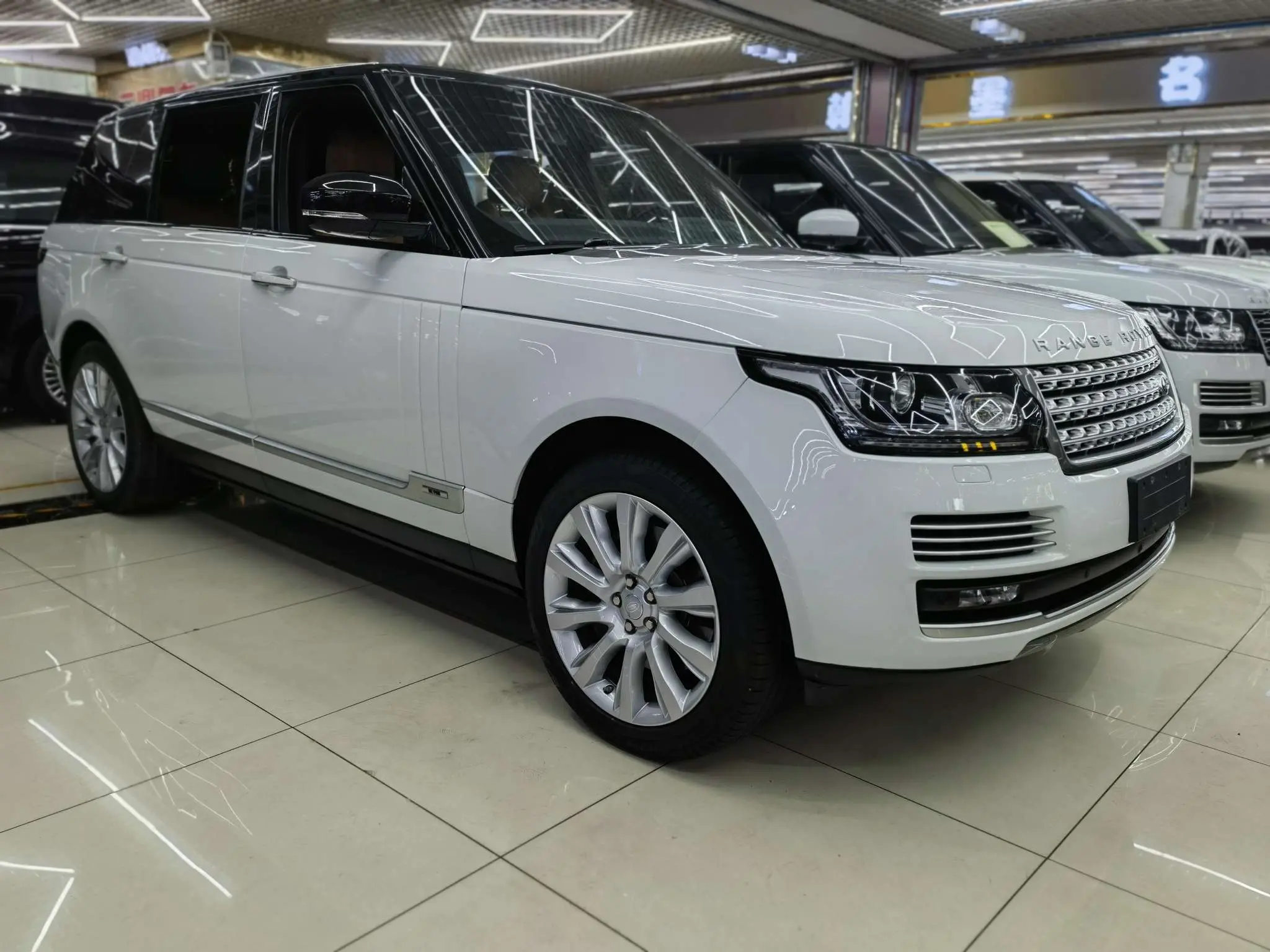Land Rover Range rover