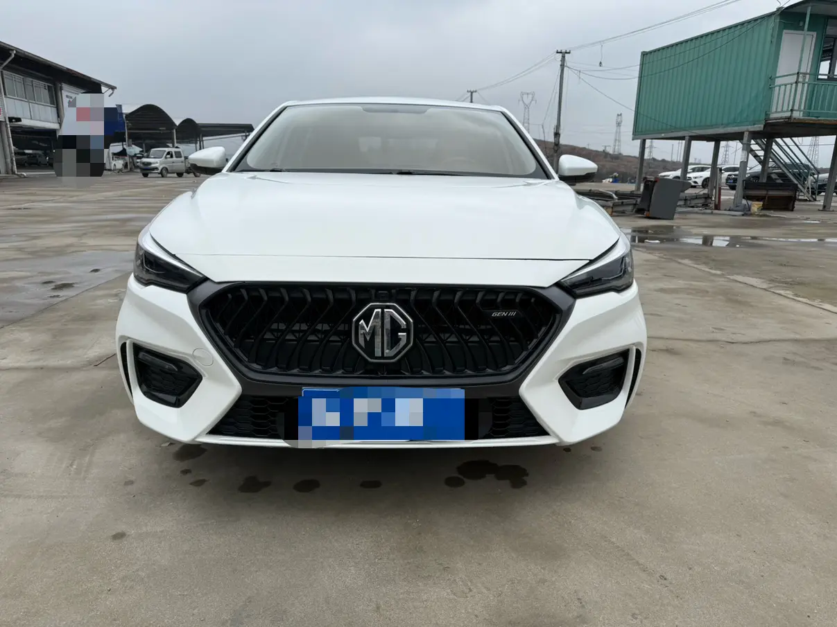 MG 6  из Китая