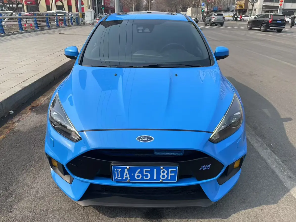 Ford Focus (imported)