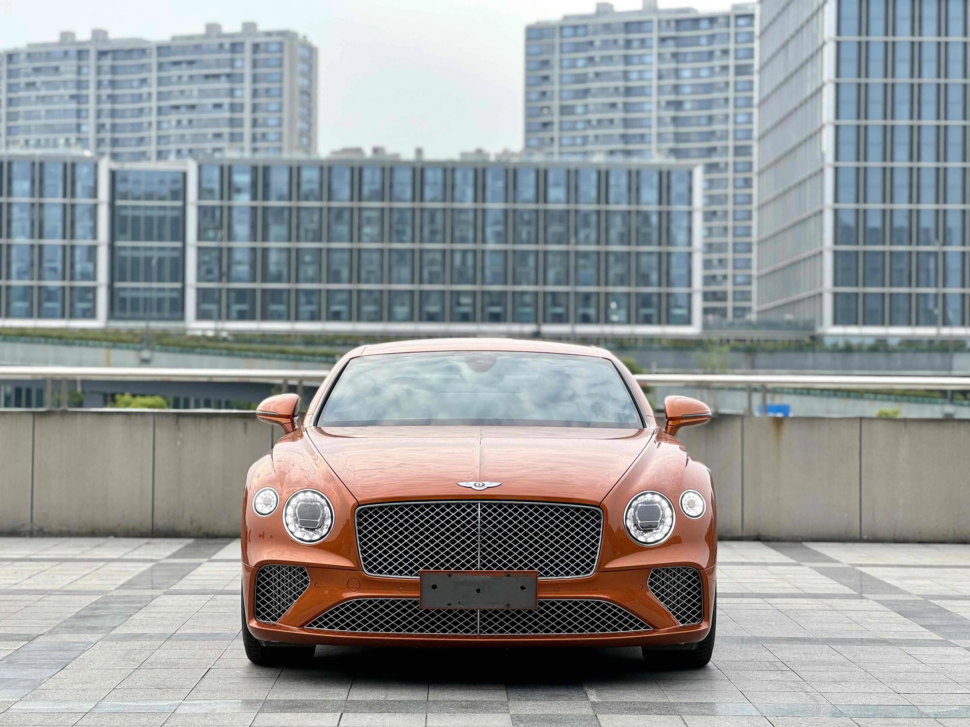 Bentley Continental  из Китая