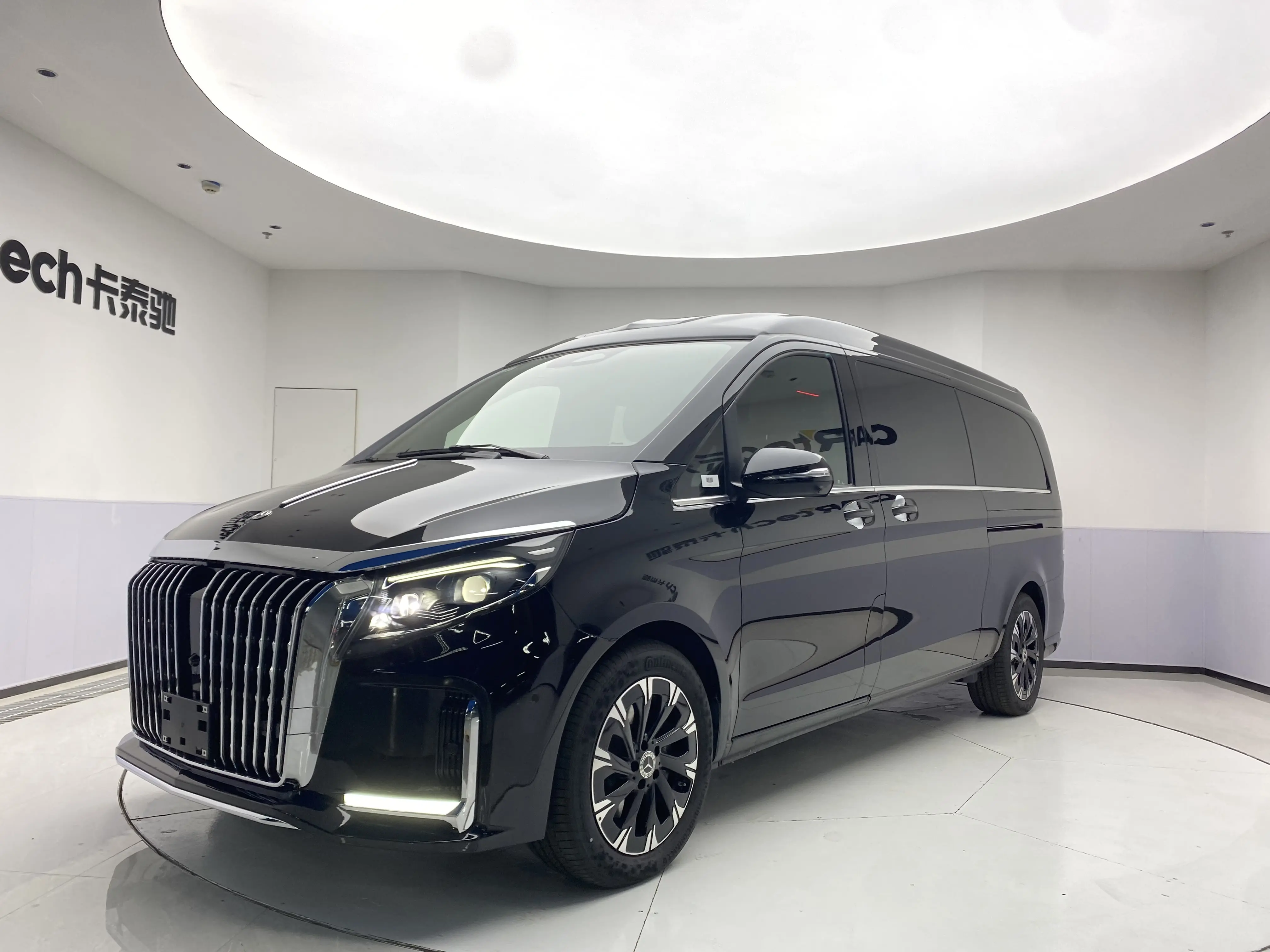 Mercedes-Benz Mercedes Benz V Class