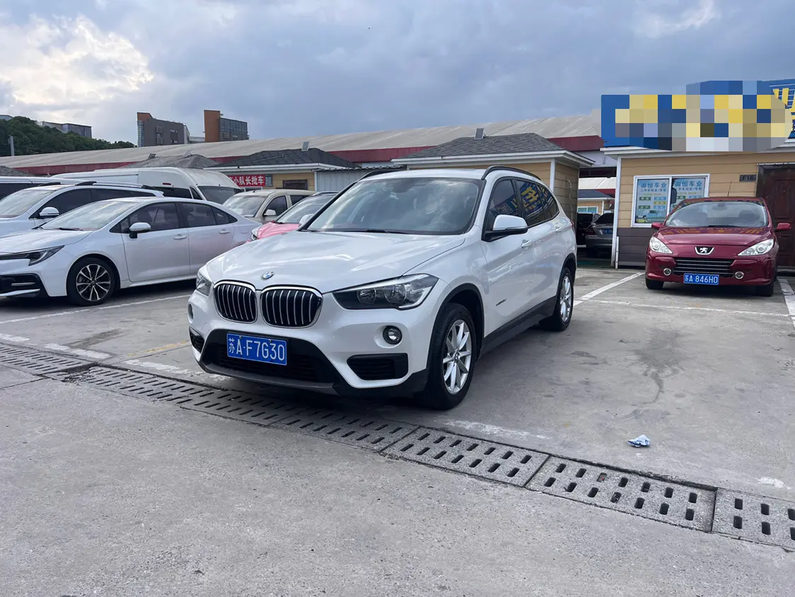BMW X1  из Китая