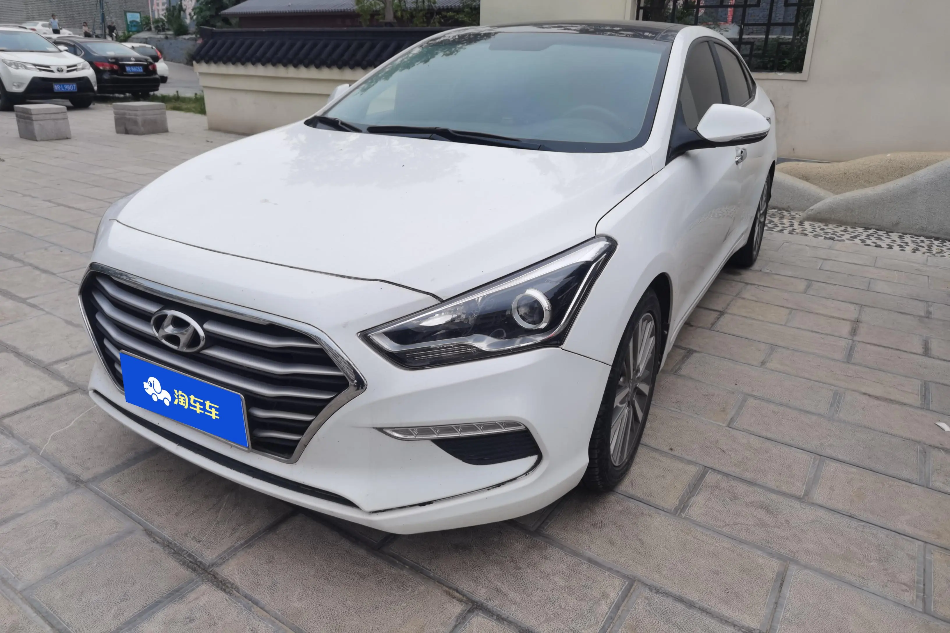 Hyundai Famous pictures