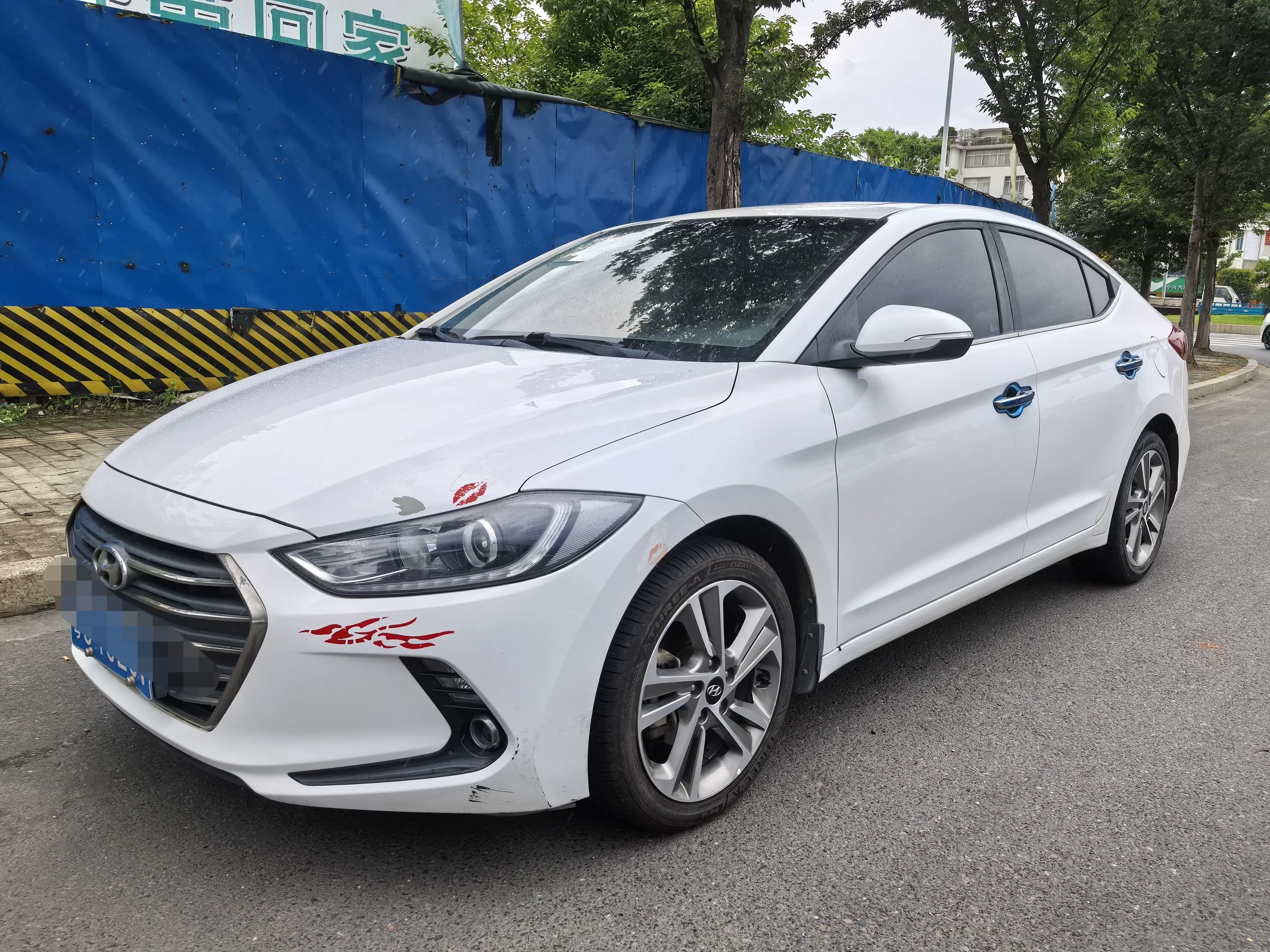 Hyundai Lead
