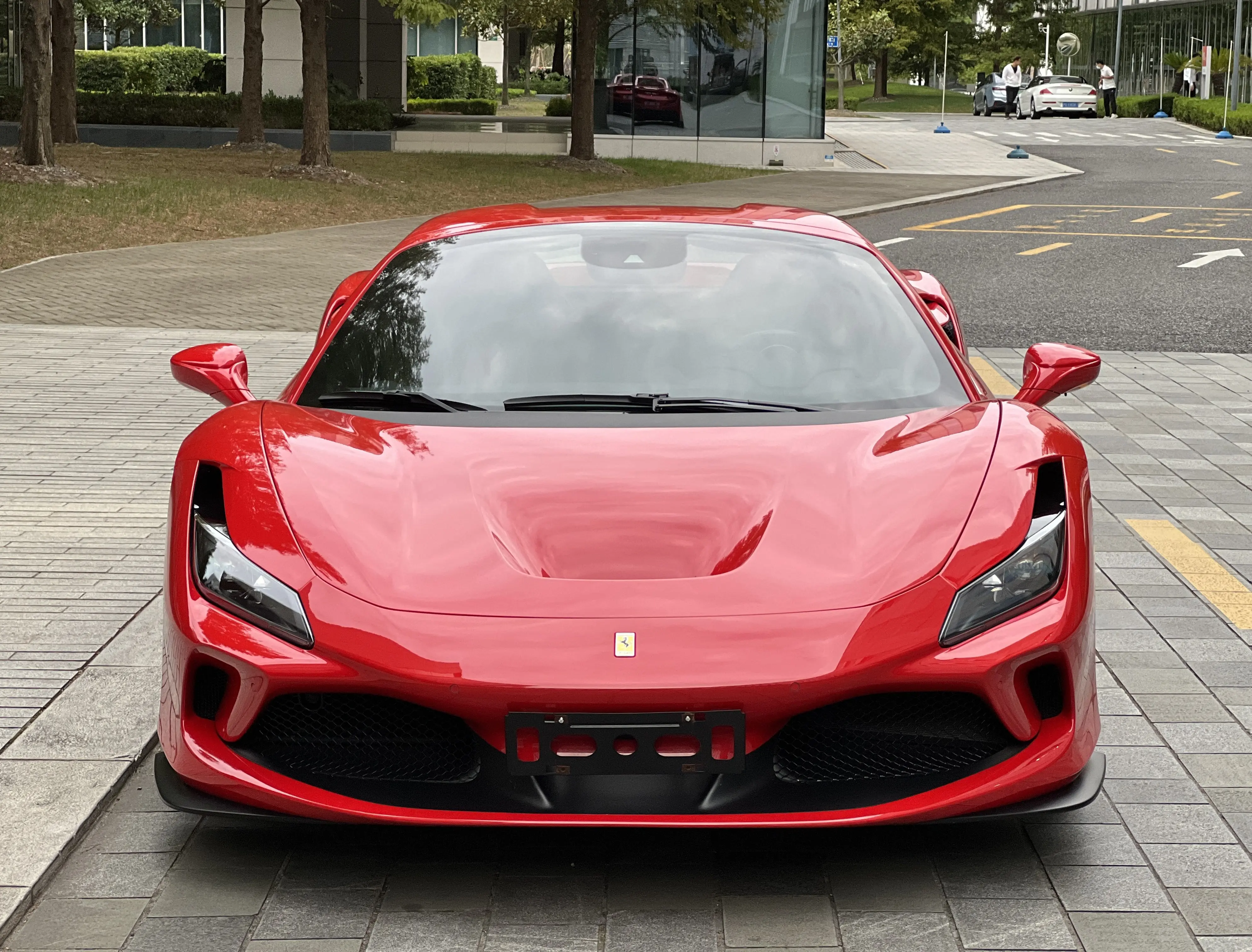 Ferrari F8