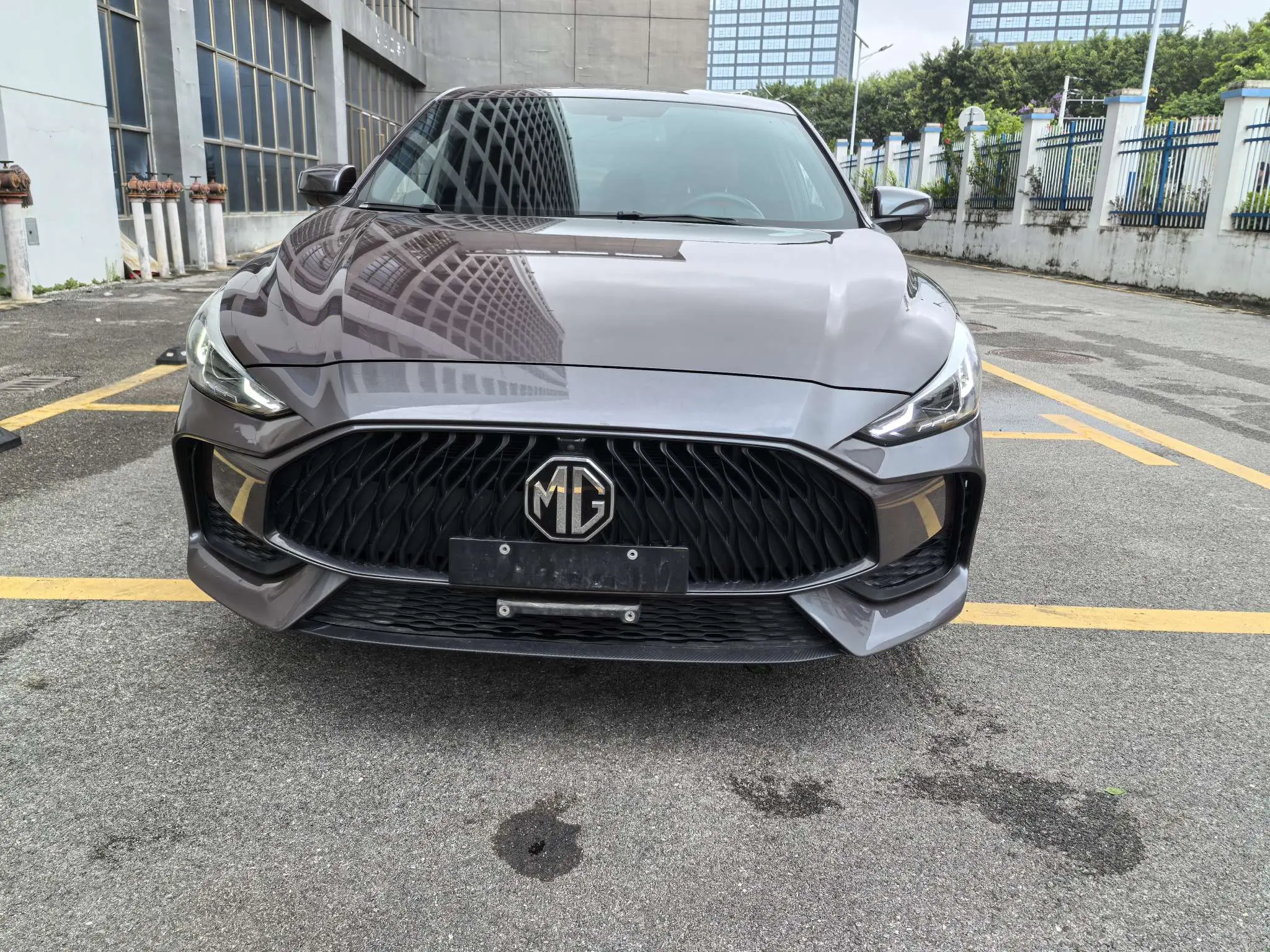 MG 5  из Китая