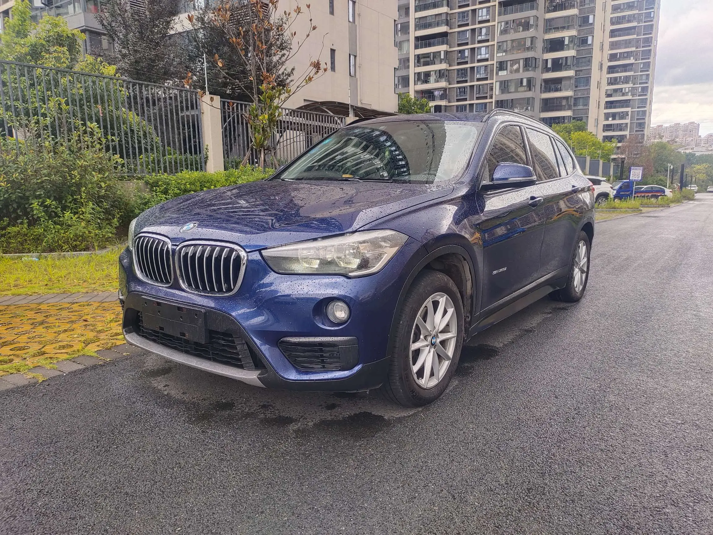 BMW X1