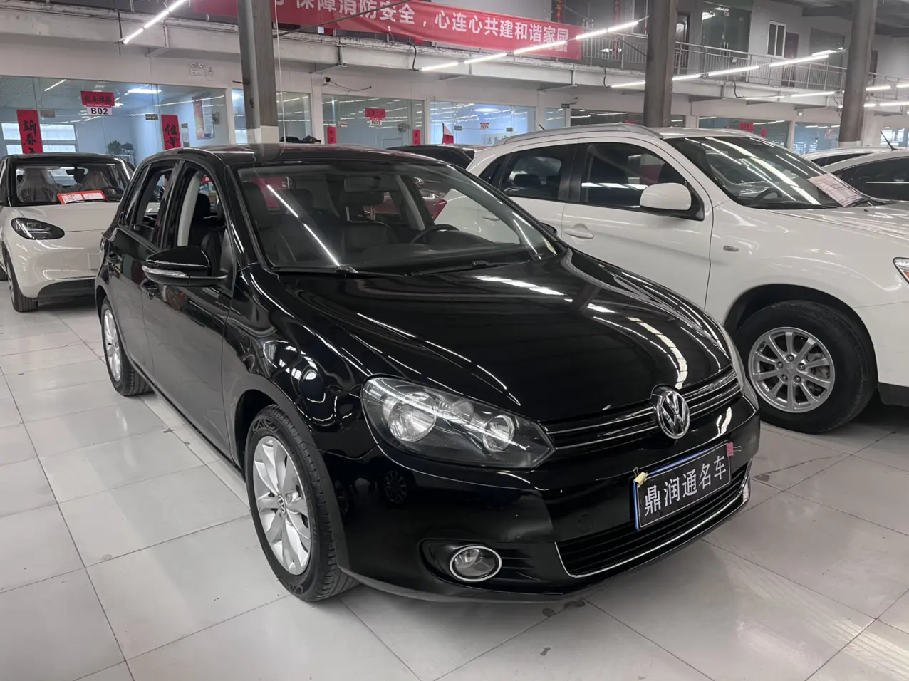 Volkswagen Golf  из Китая