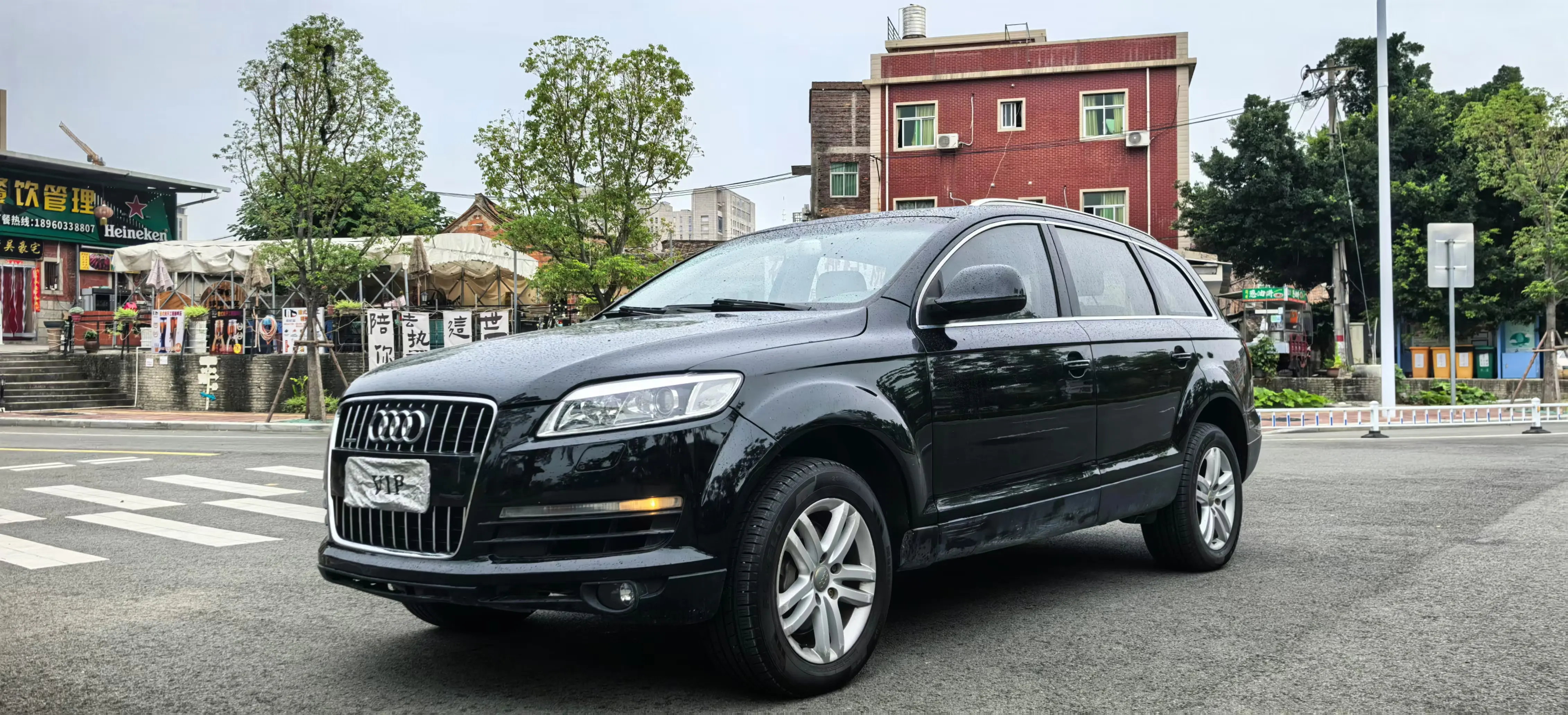 Audi Q7  из Китая