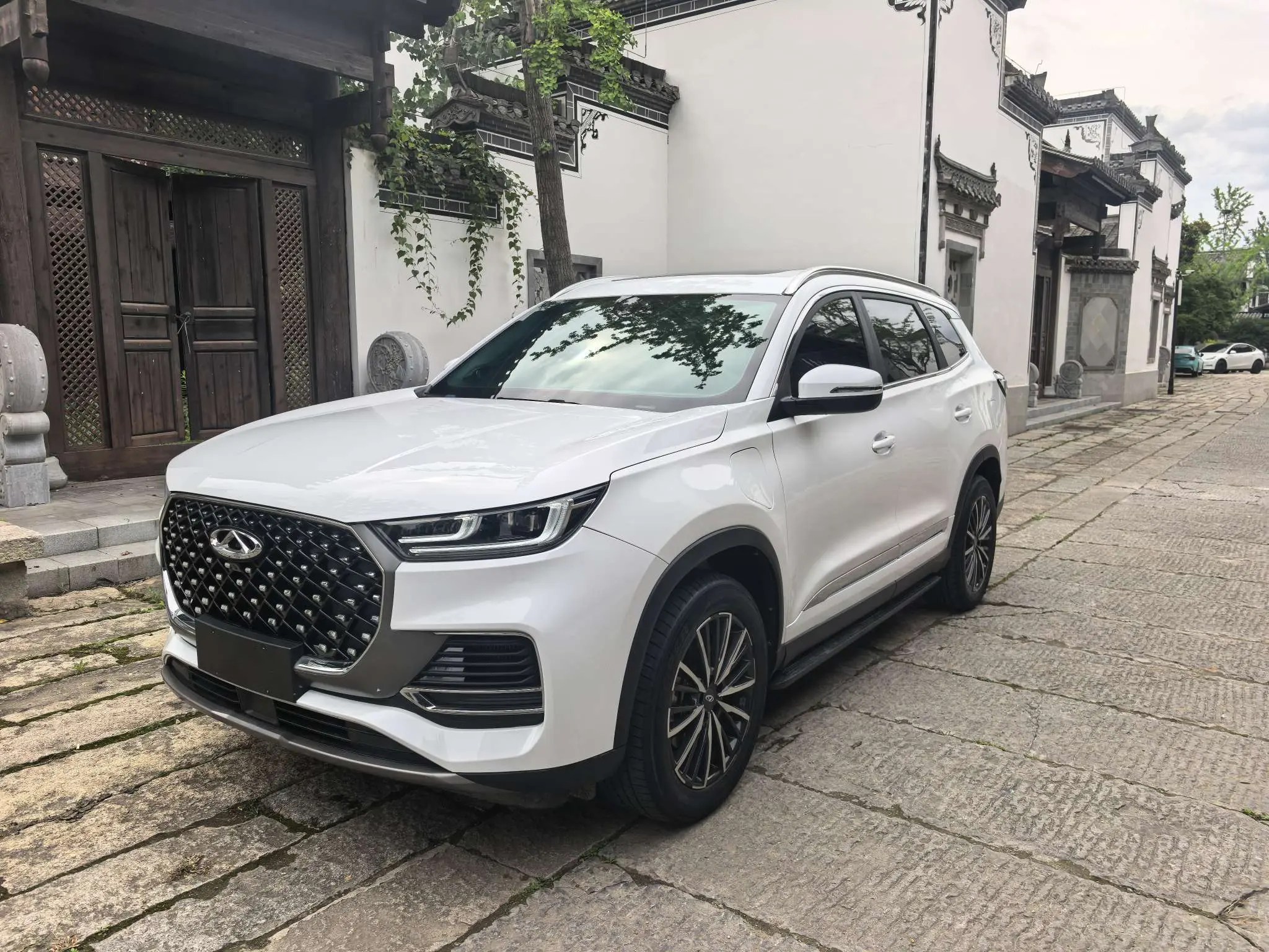 Chery Tiggo 8 PLUS Kunpeng e+