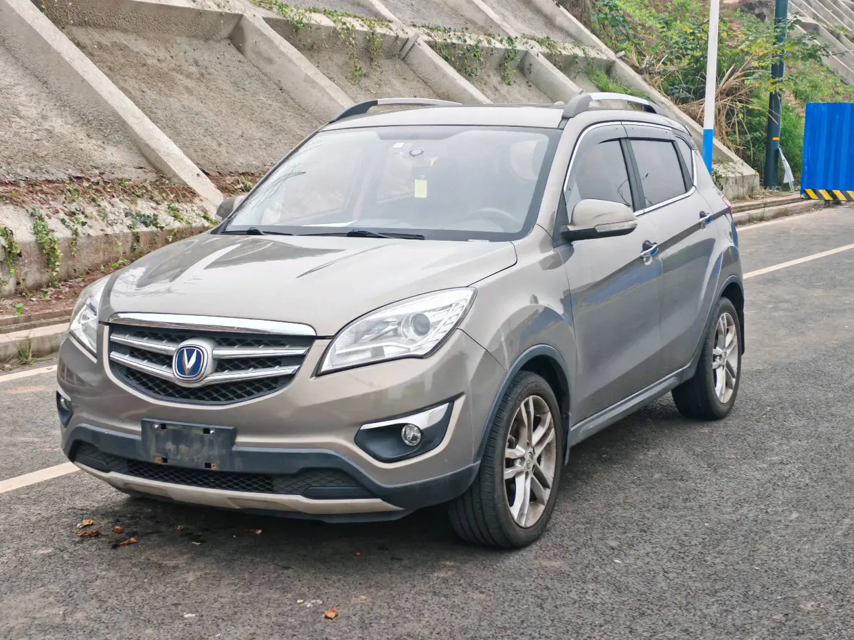 Changan CS35  из Китая