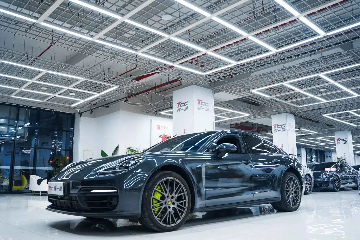 Porsche Panamera E-Hybrid