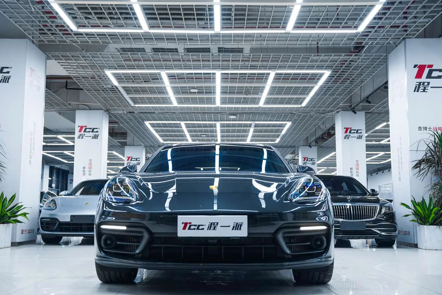 Porsche Panamera E-Hybrid