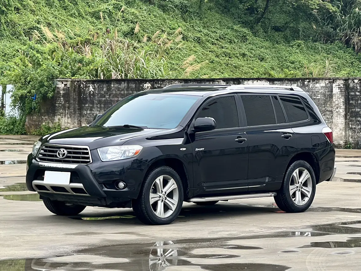 Toyota Highlander  из Китая