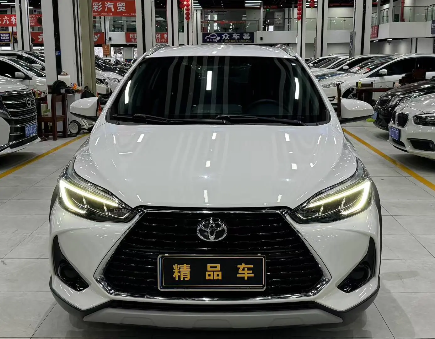 Toyota YARiS L to dazzle