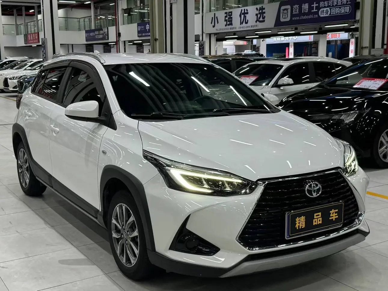 Toyota YARiS L to dazzle