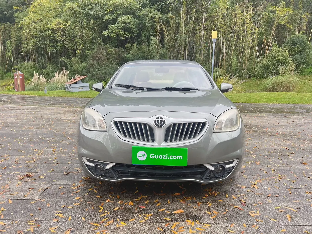 Brilliance Zhonghua H330