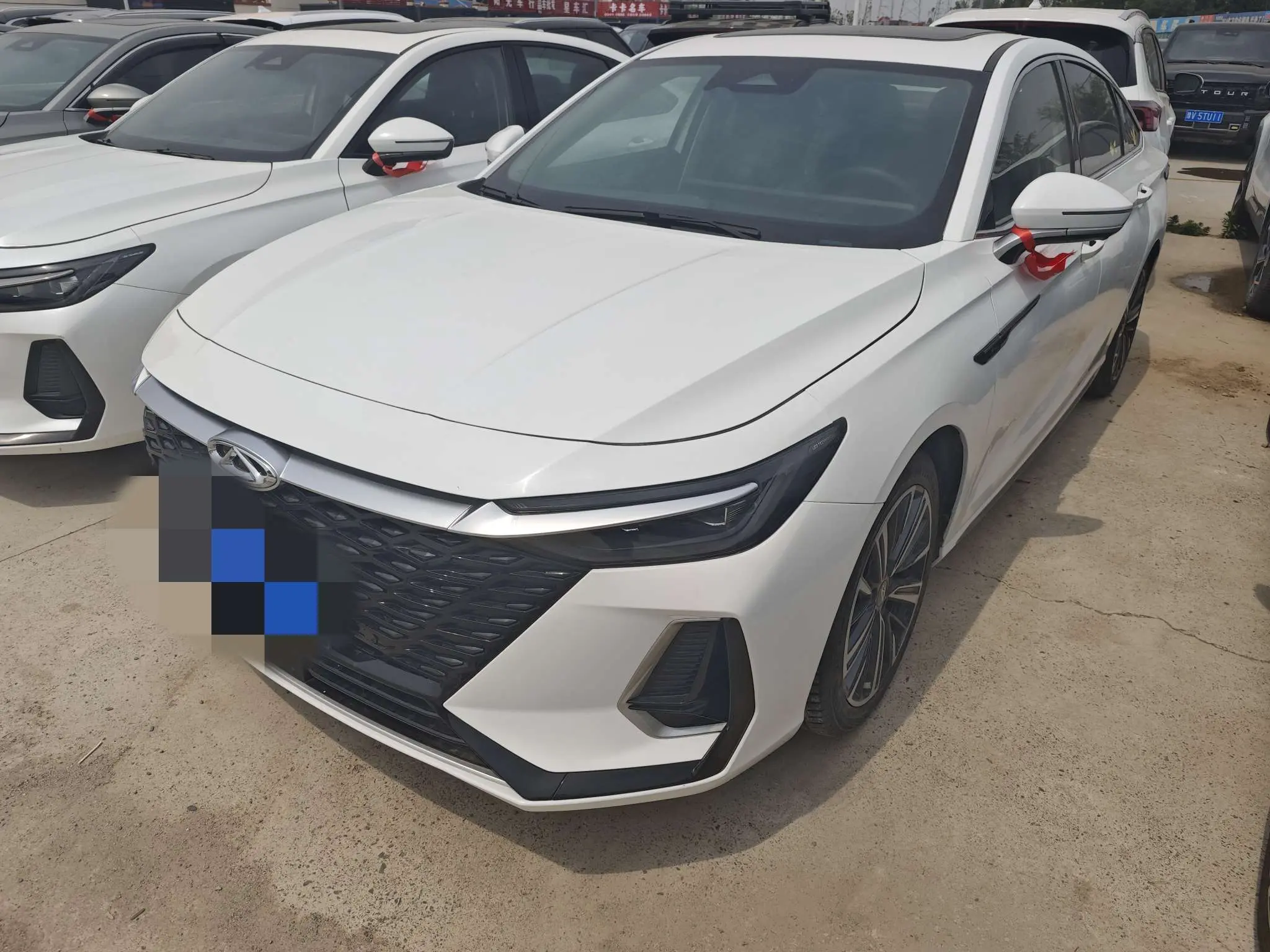 Chery Arrizo 8