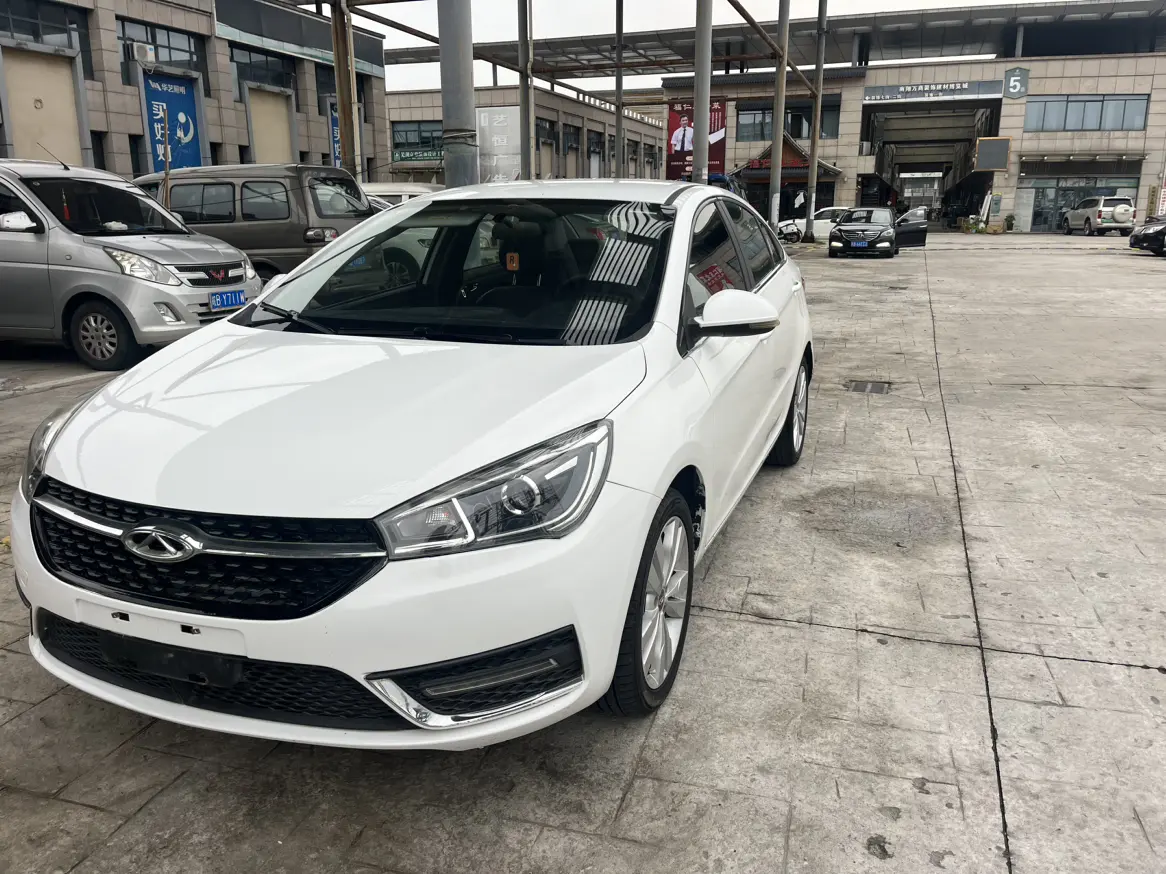 Chery Arrizo 5