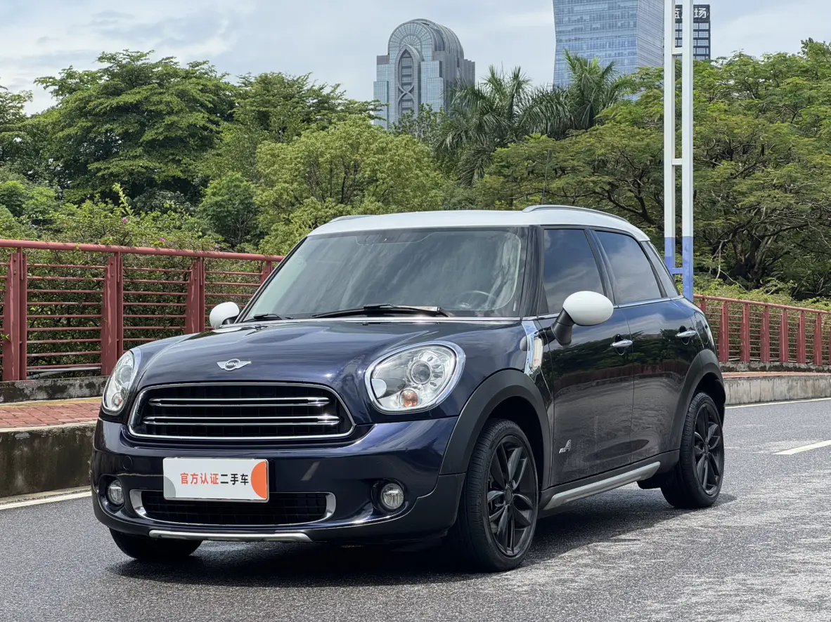 MINI COUNTRYMAN