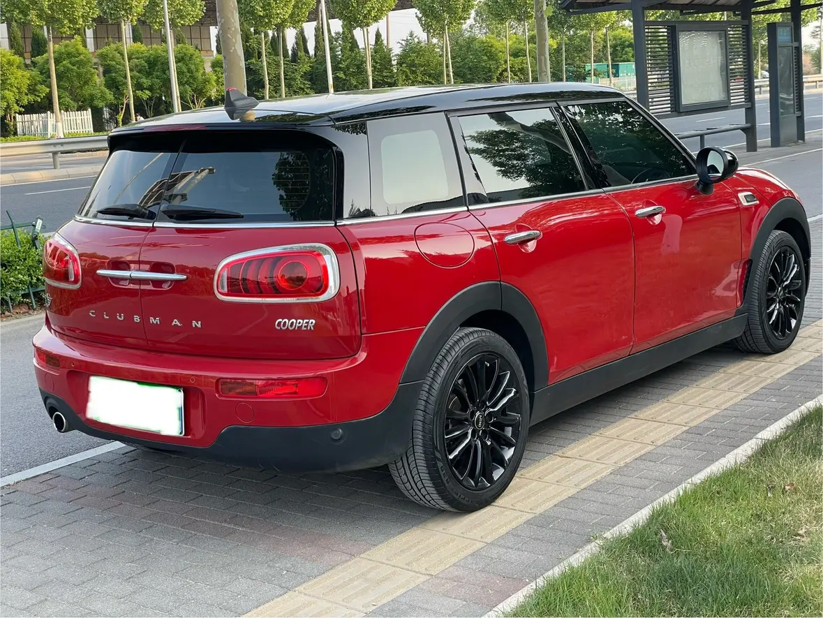 MINI CLUBMAN