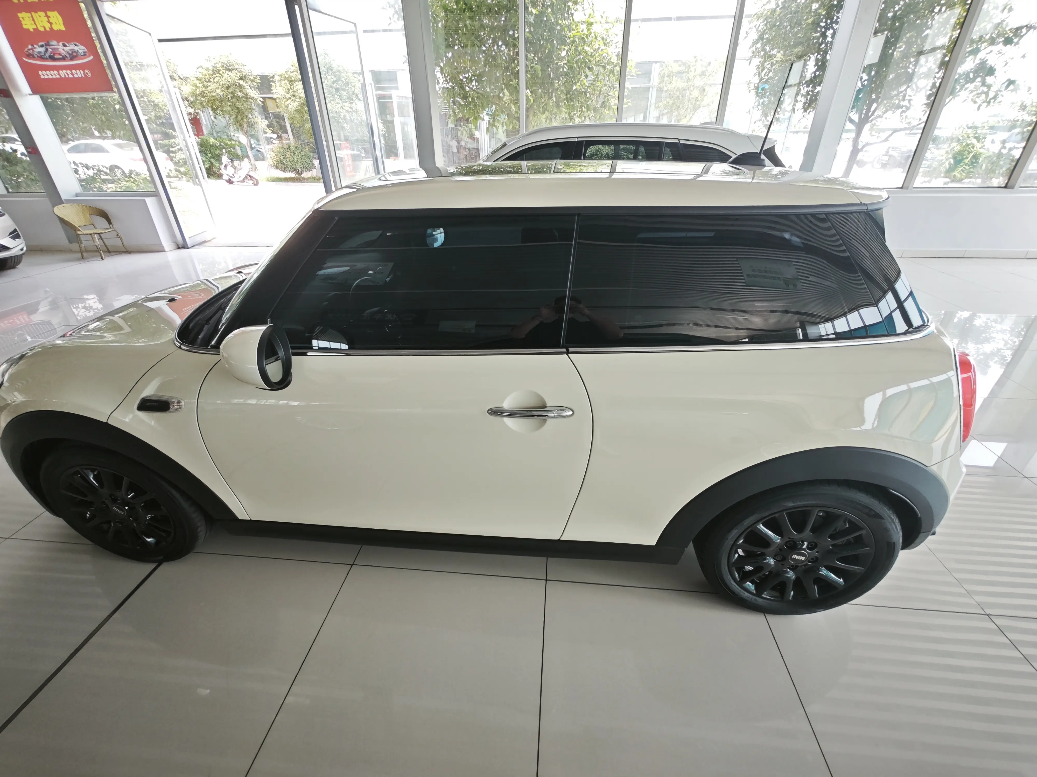 MINI MINI