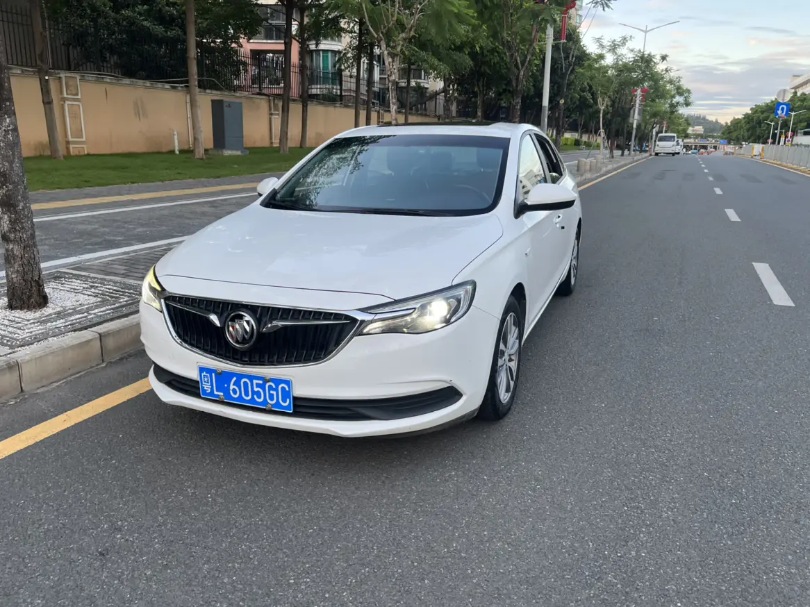 Buick Yinglang