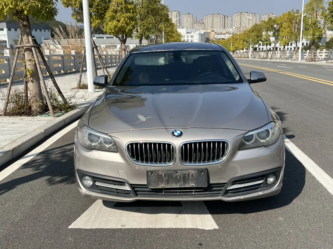 BMW 5 Series (imported)  из Китая