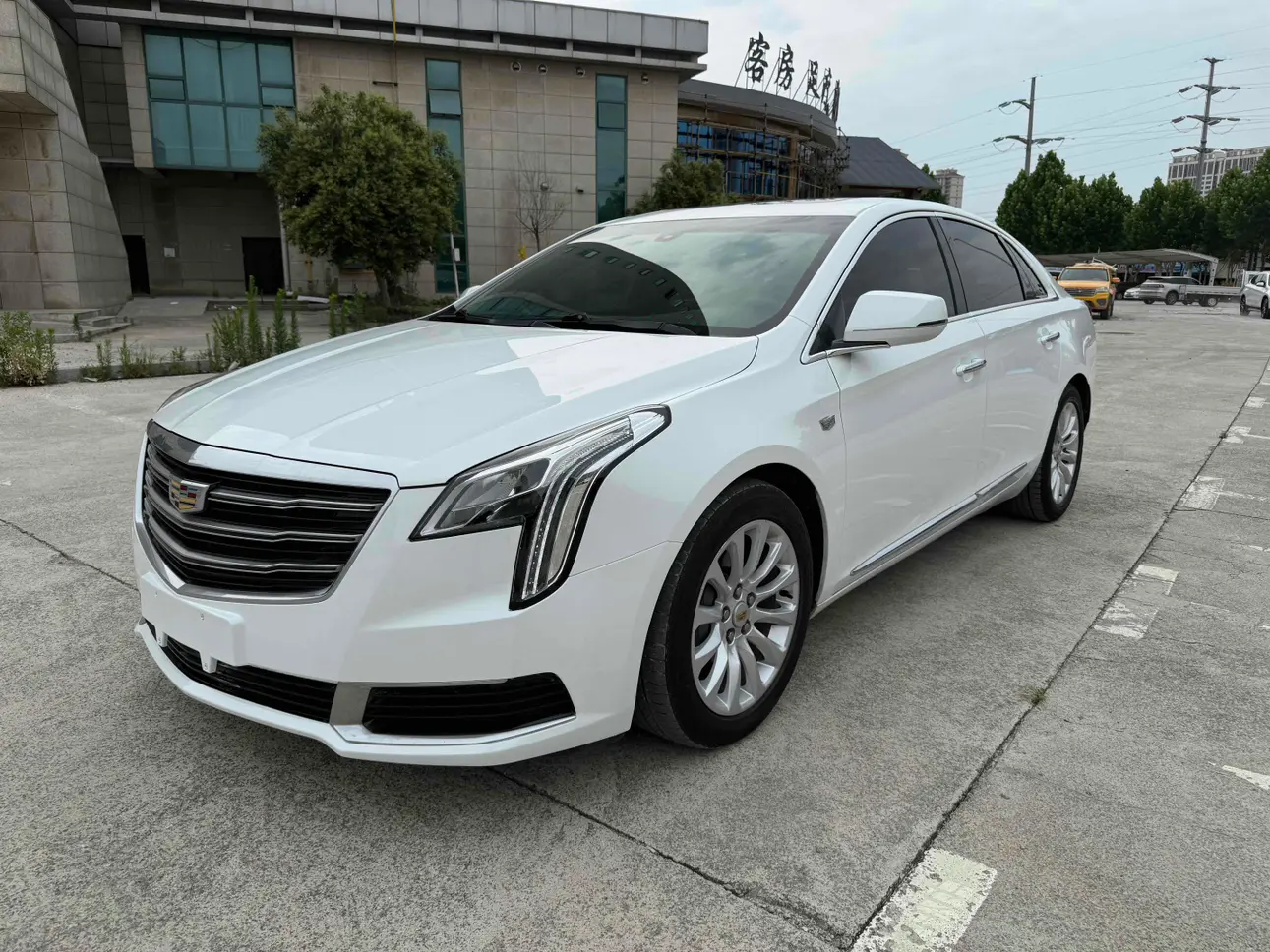 Cadillac XTS
