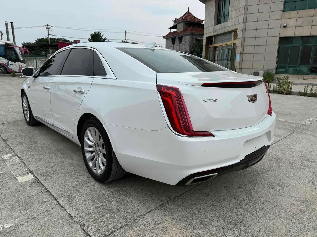 Cadillac XTS