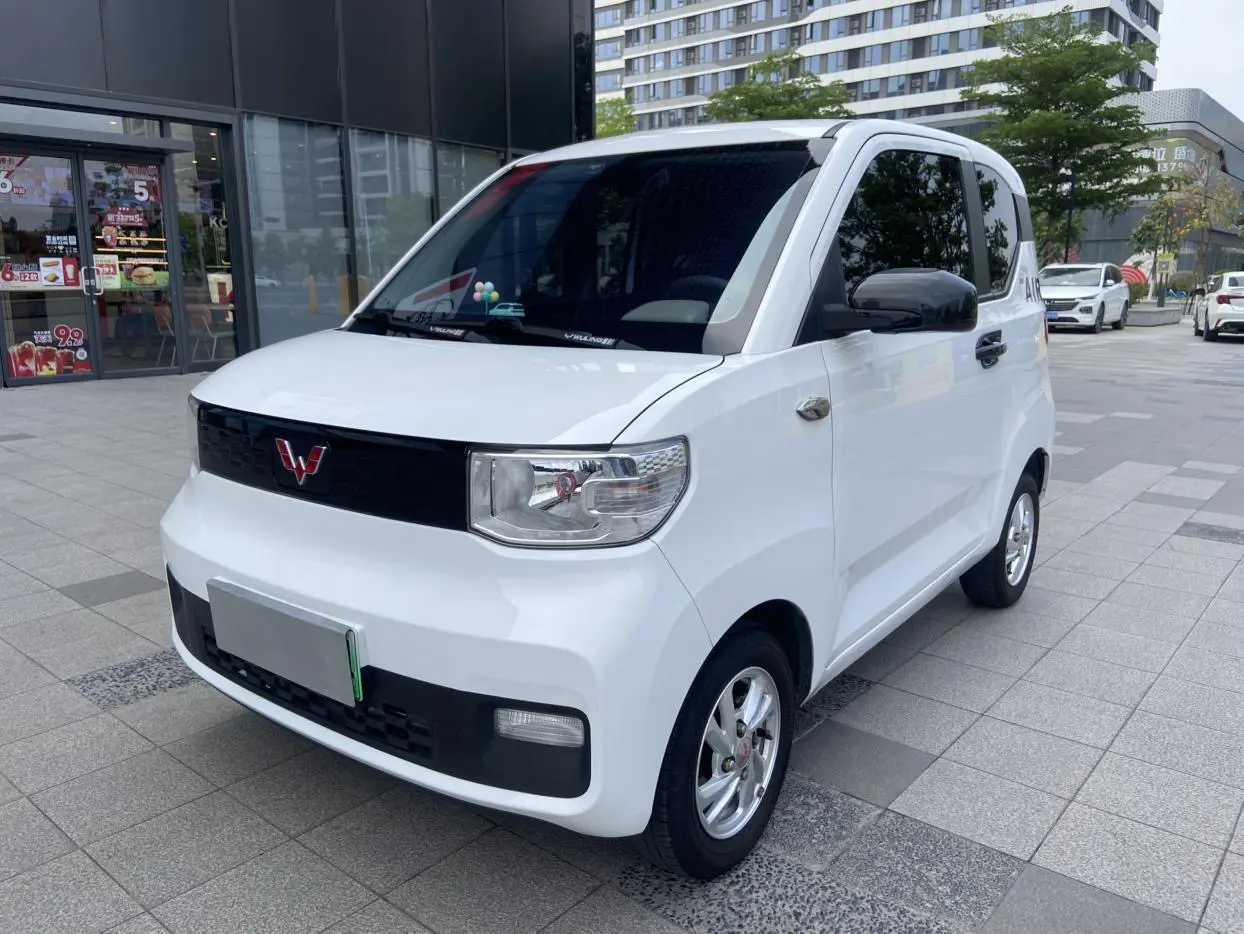 Wuling Hongguang MINIEV  из Китая