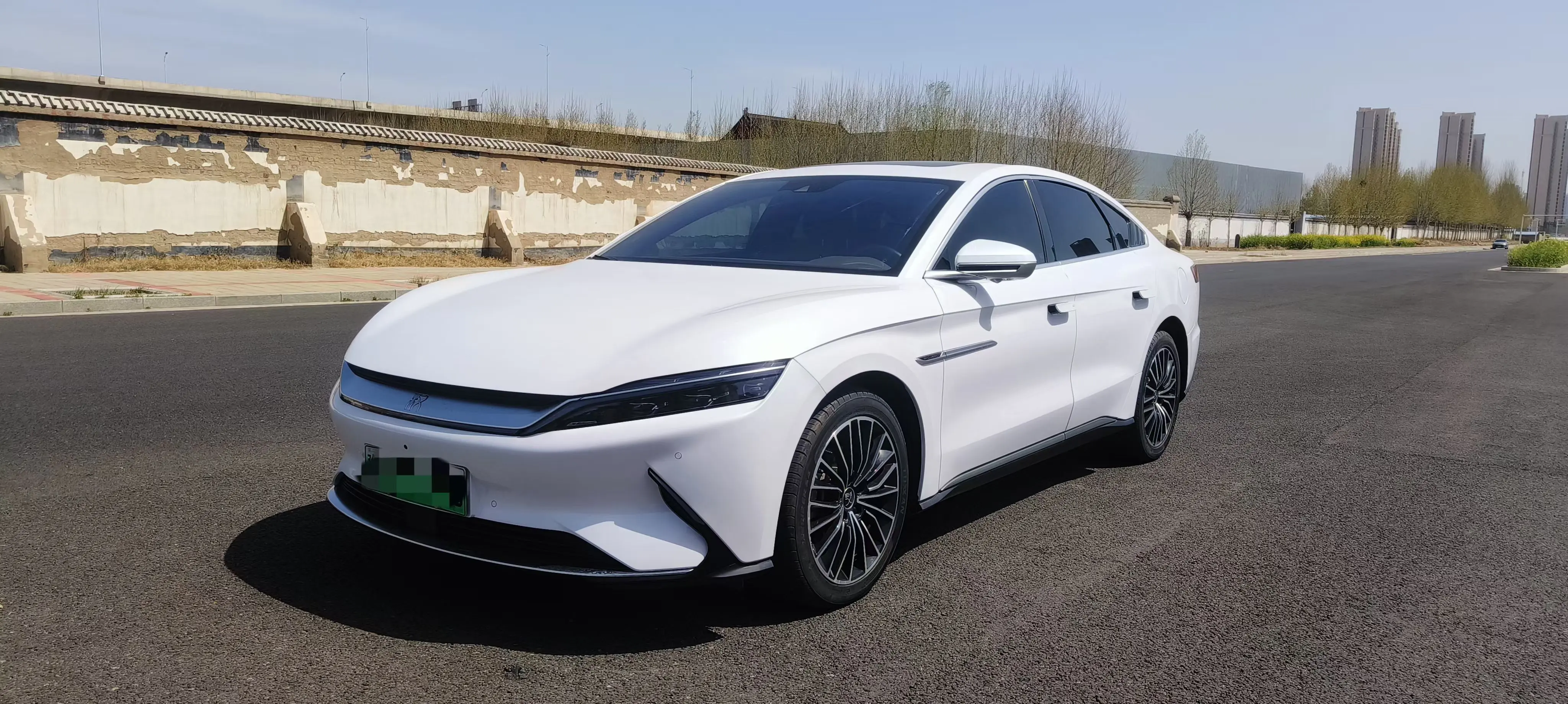 BYD Han EV
