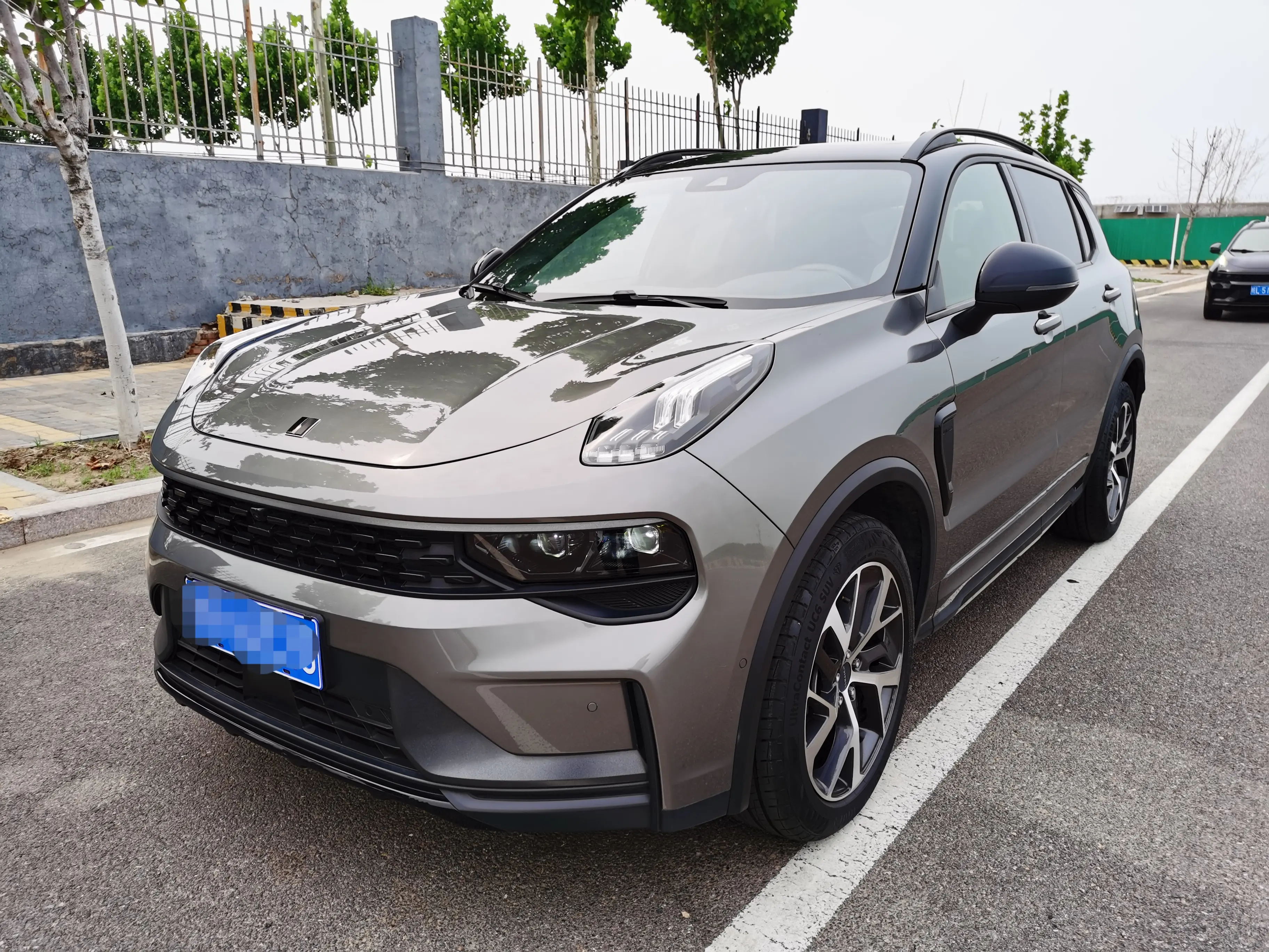 Lynk & Co 01