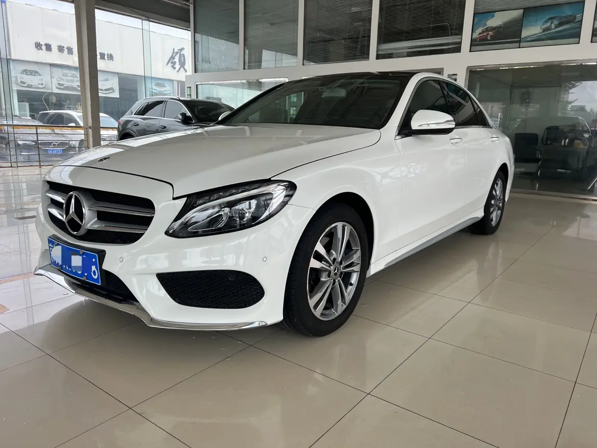 Mercedes-Benz Mercedes Benz C Class