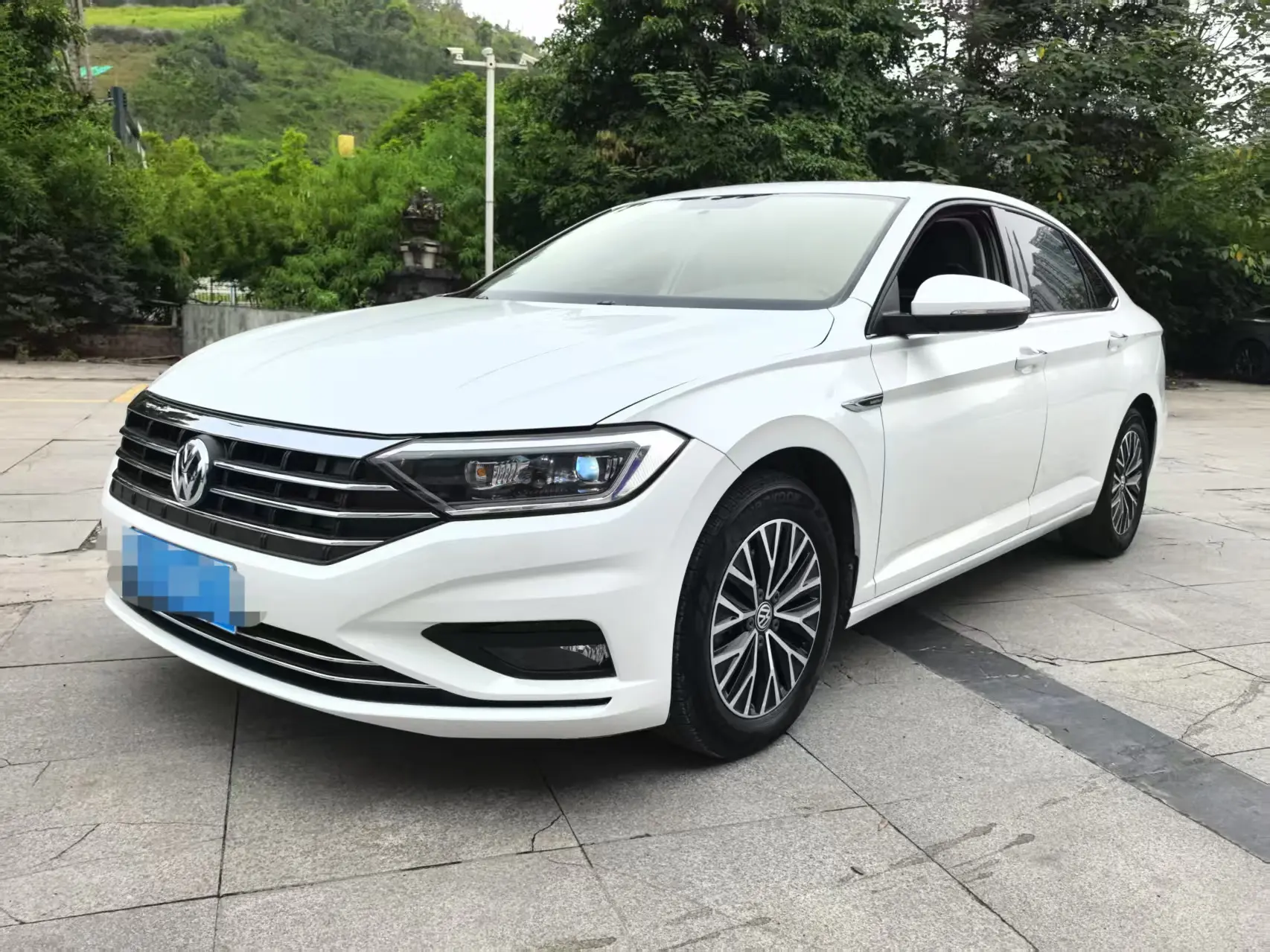 Volkswagen Sagitar