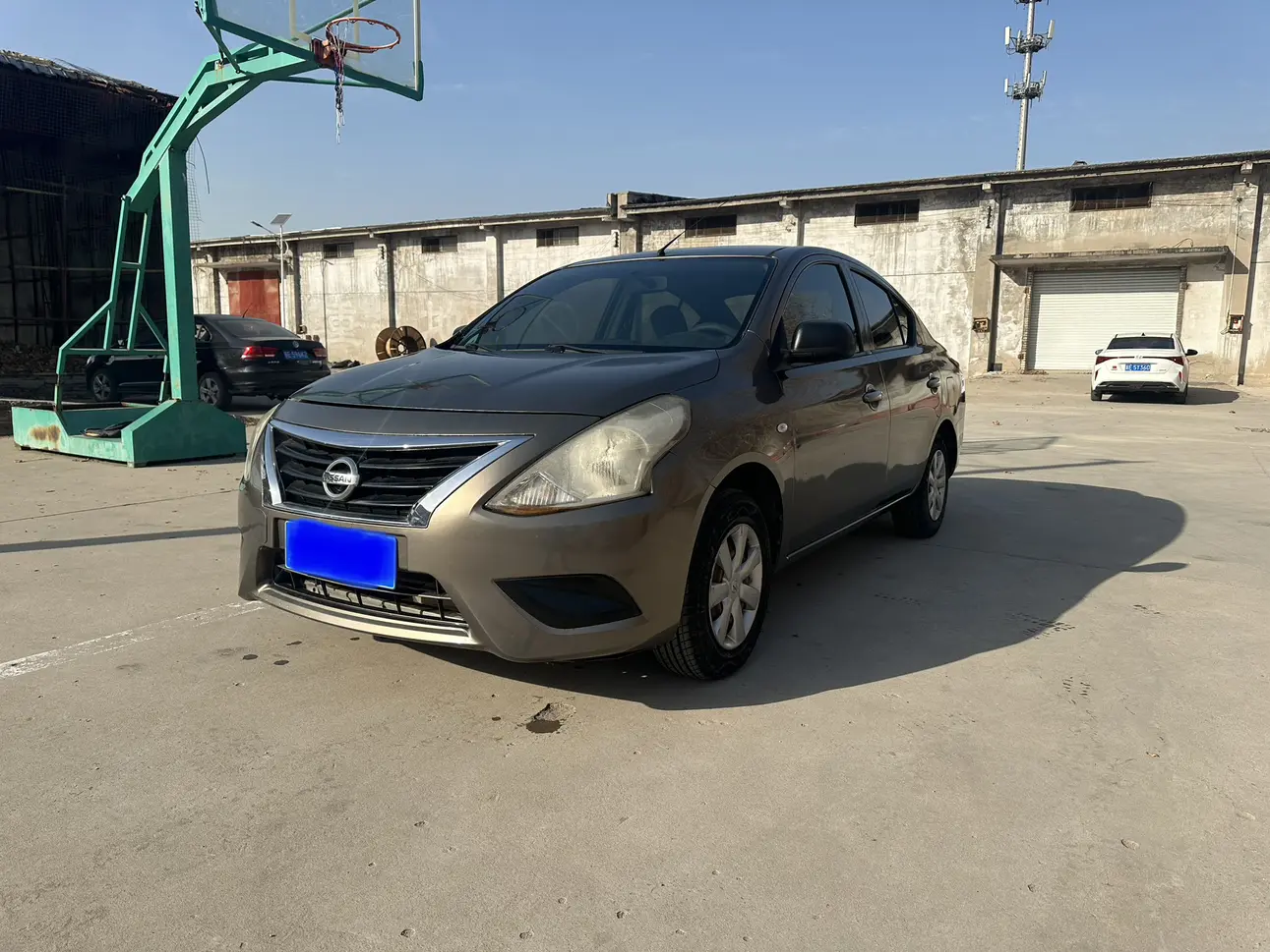 Nissan Sunlight