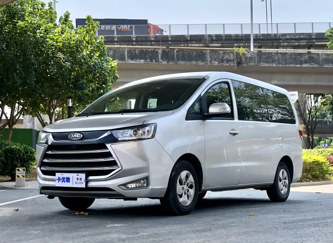 JAC Ruifeng M4  из Китая