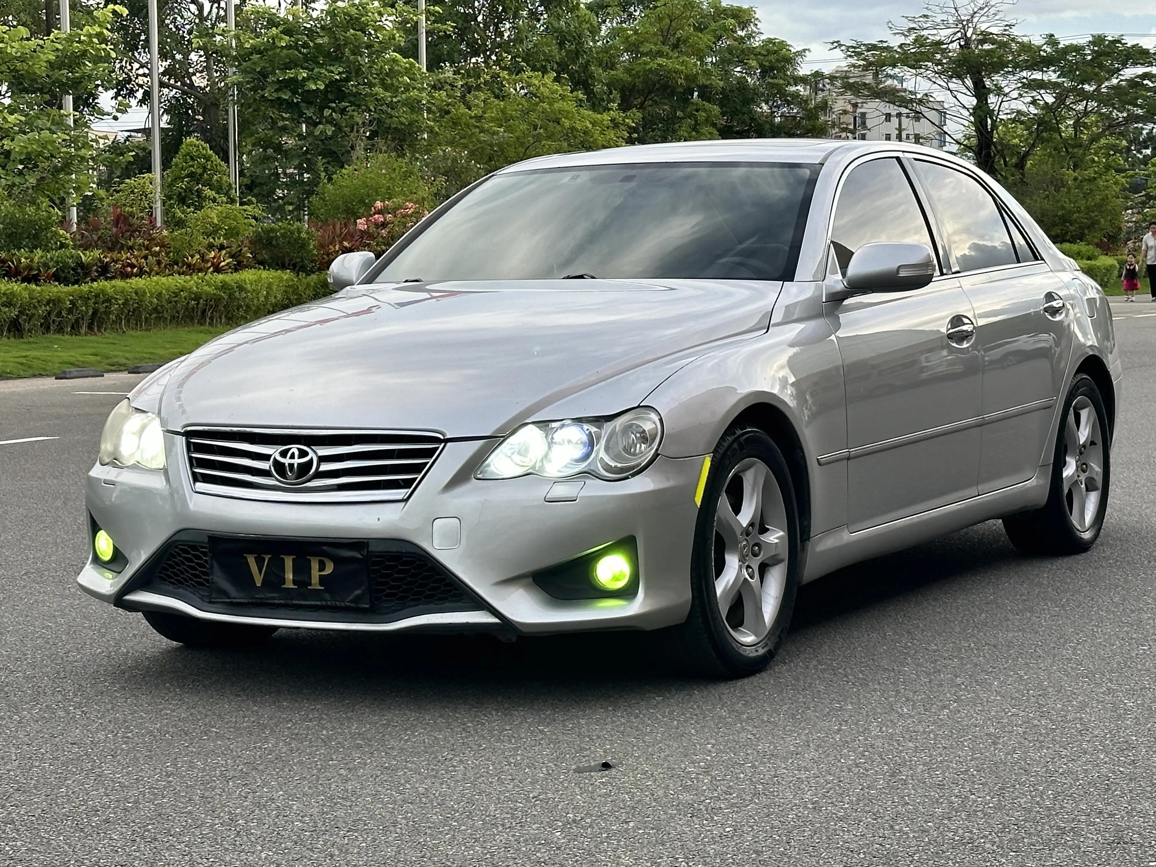 Toyota Ruizhi  из Китая