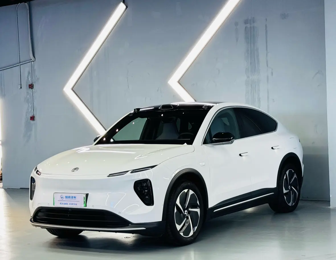 NIO EC6