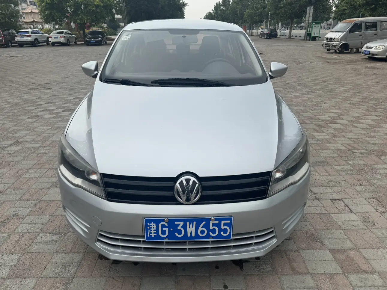 Volkswagen Jetta  из Китая