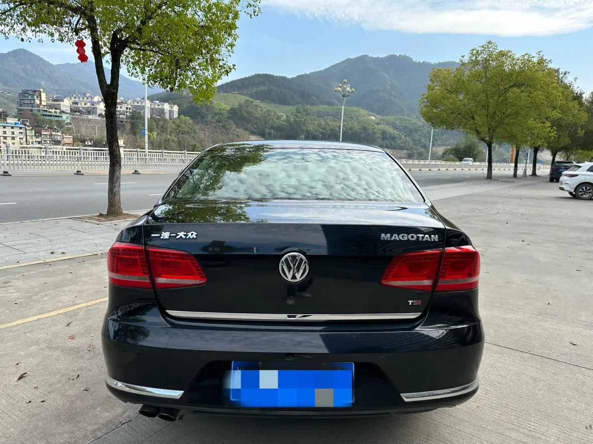 Volkswagen Magotan
