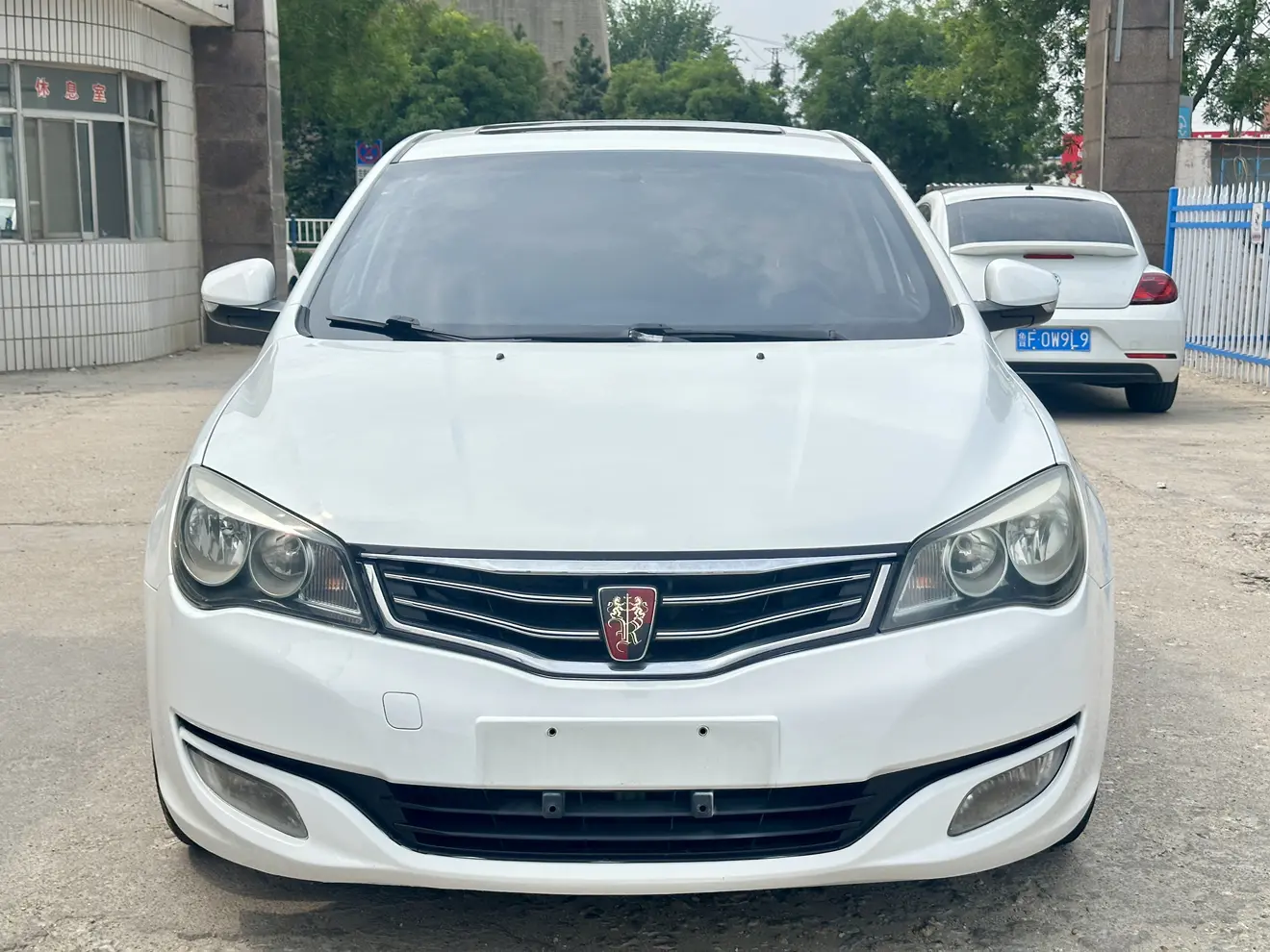 Roewe 350  из Китая