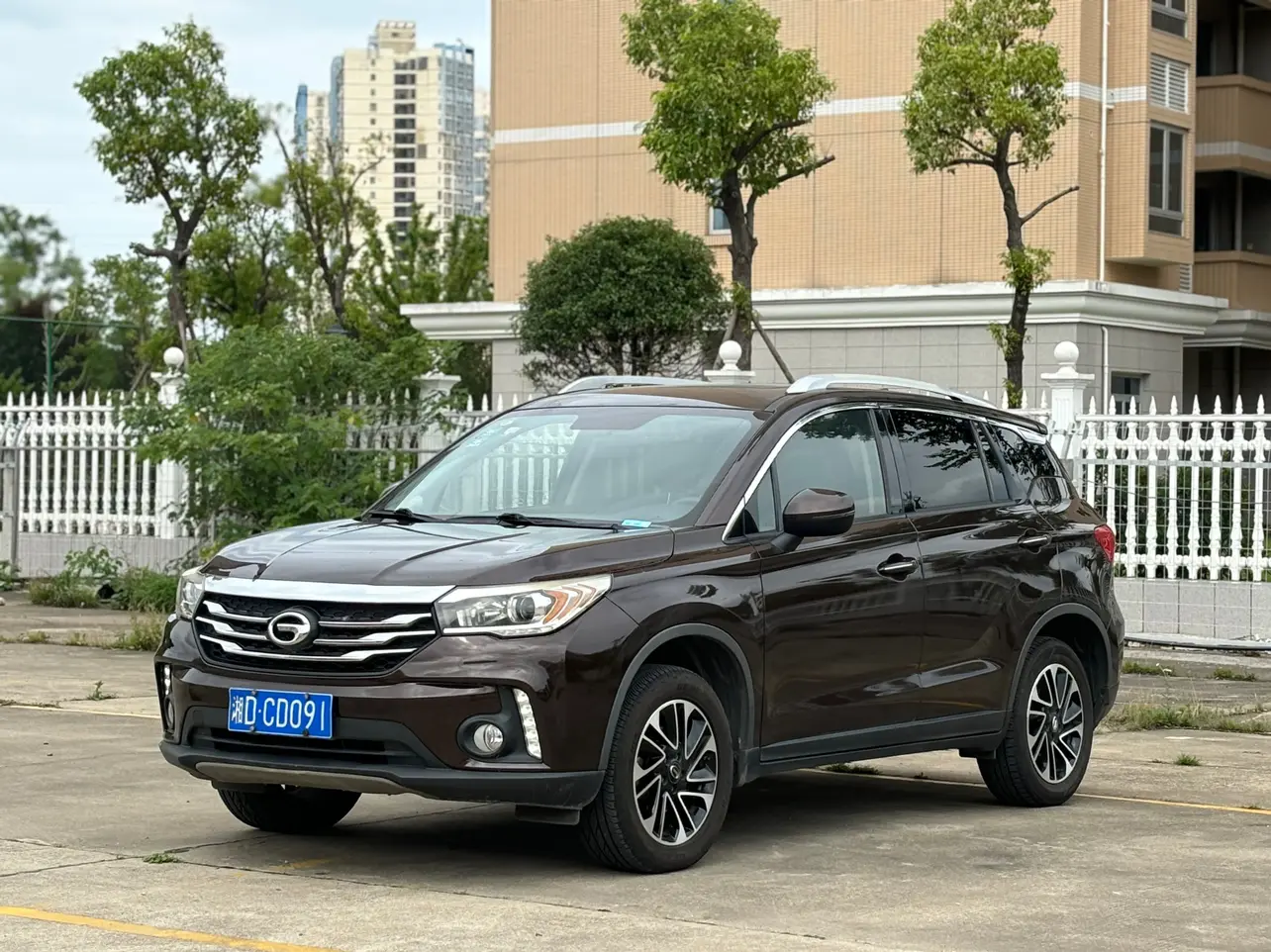 GAC Trumpchi GS4
