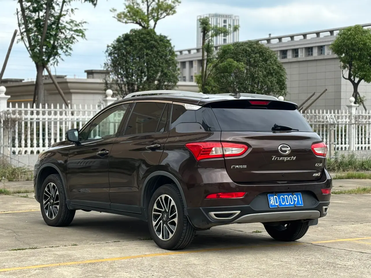 GAC Trumpchi GS4