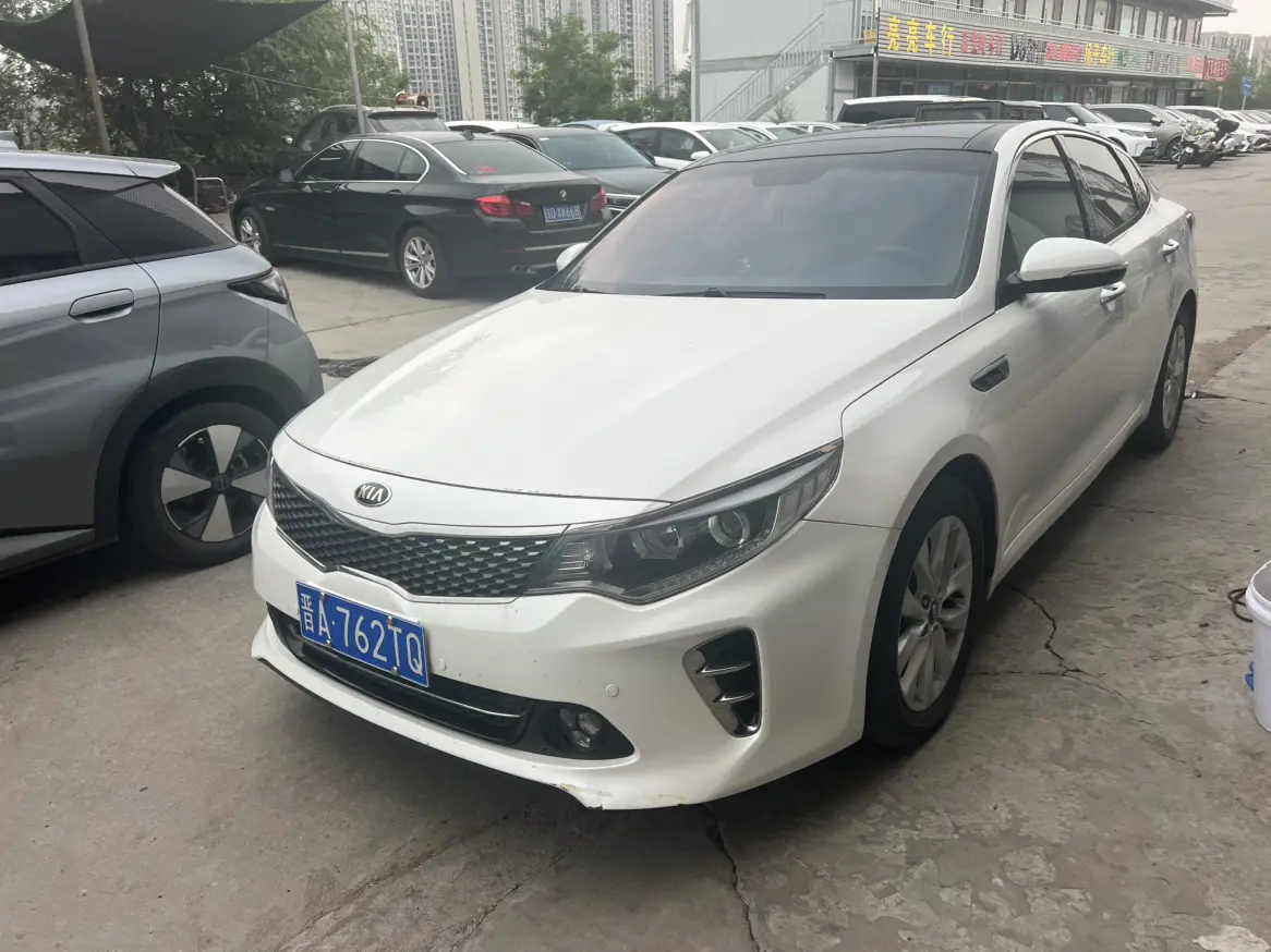 Kia K5