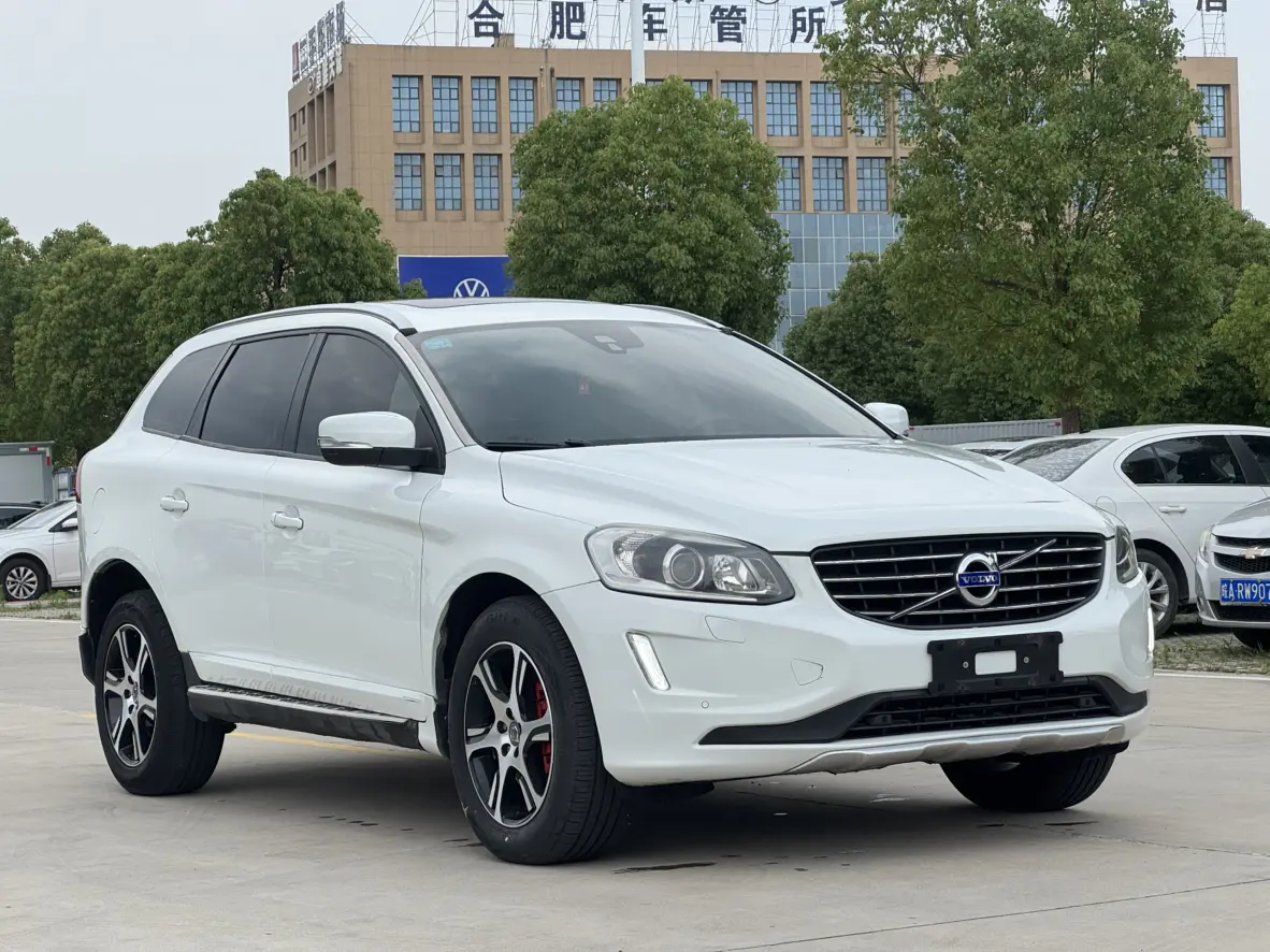 Volvo XC60 (imported)
