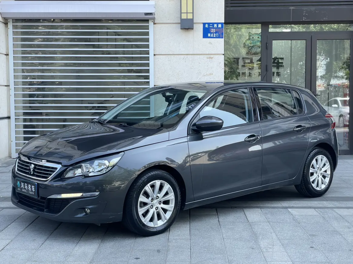 Peugeot 308S
