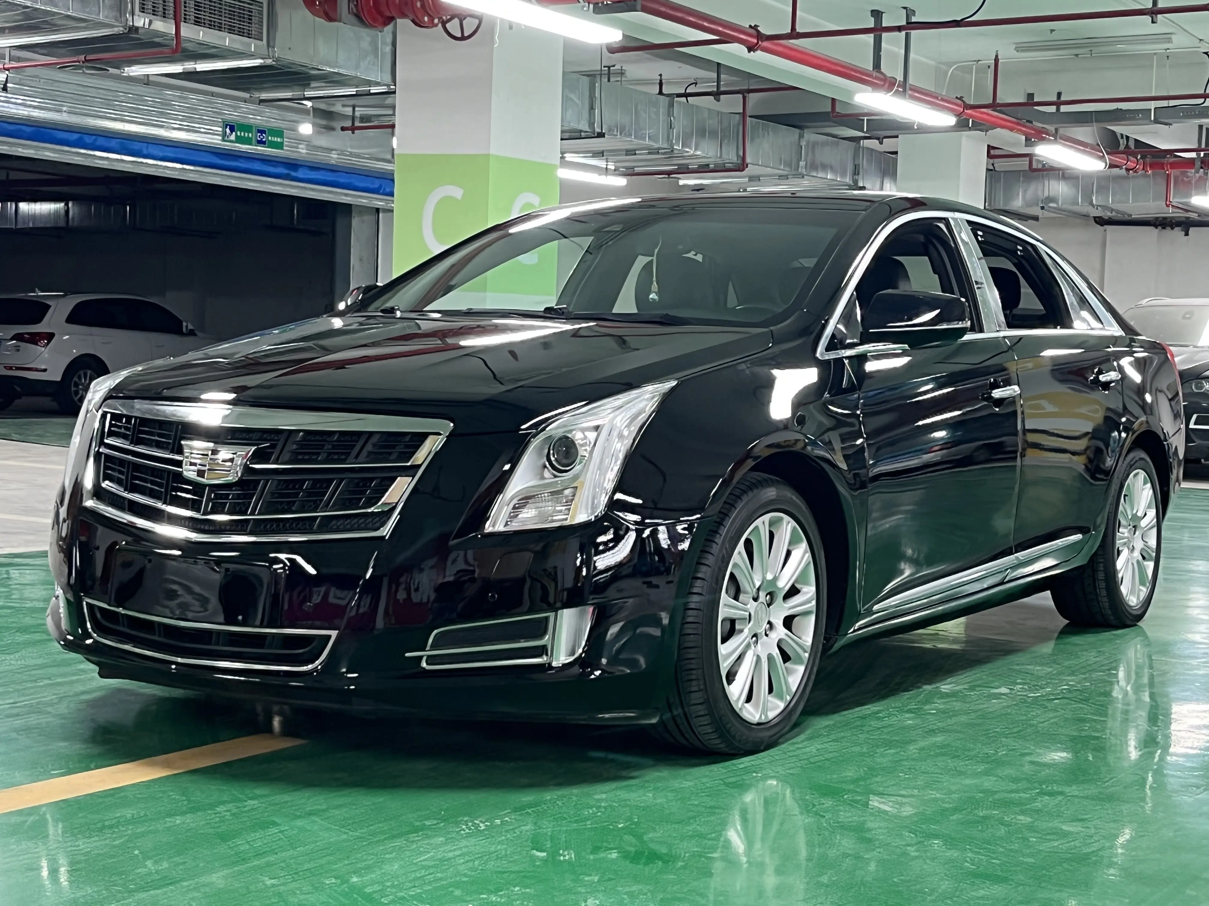 Cadillac XTS